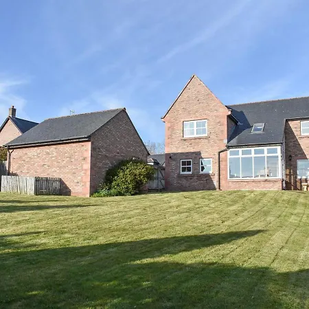 Bolan House Holiday home *